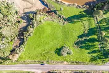 65 State Highway 3, Urenui