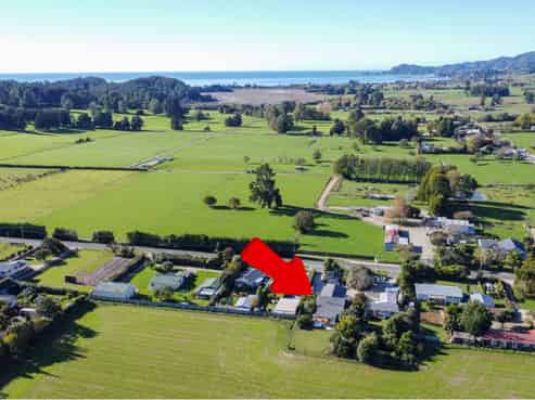 382 Abel Tasman Drive, Motupipi