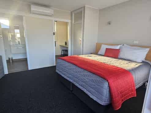 Very Profitable Greymouth Motel - Rising Revenue