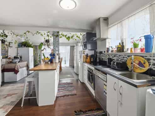 19B Bell Road, Western Heights