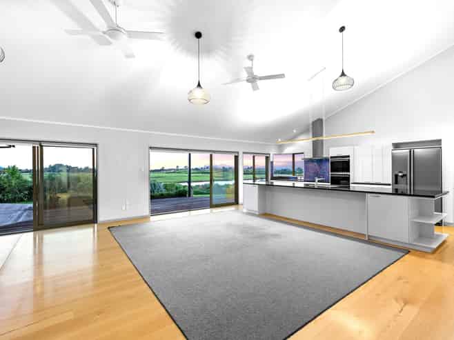42 Flagstaff Terrace, Waipu
