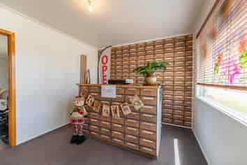 Price reduced - Freehold motel 