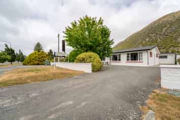 Price reduced - Freehold motel 