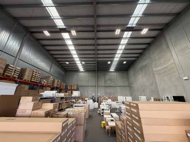 High stud warehouse with minimal office - 410sqm