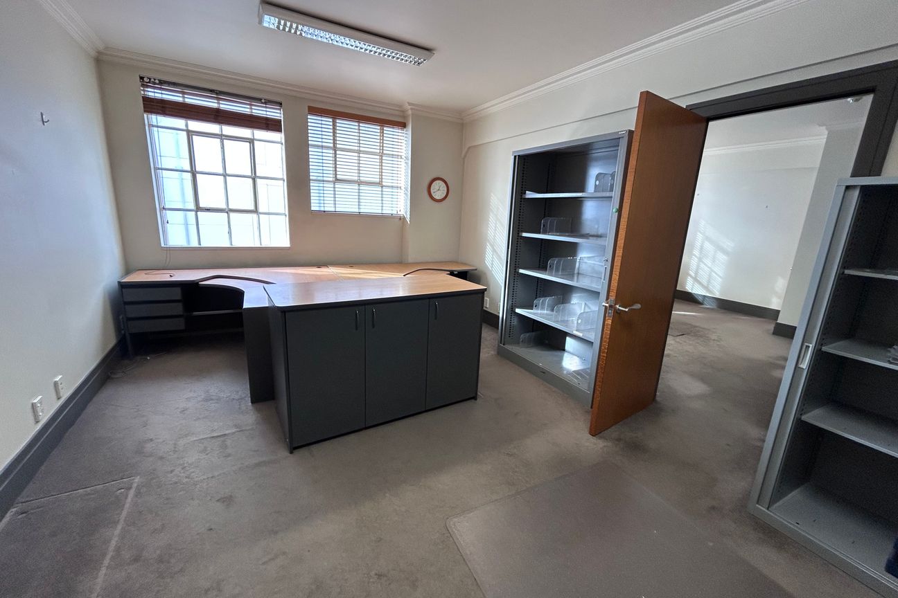 Offices Central City - Meer