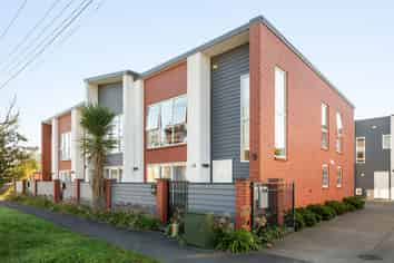 3/15 Lyon Street, Frankton