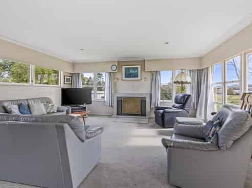 7 Main Road, Kumeu