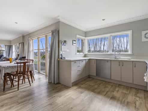 7 Main Road, Kumeu