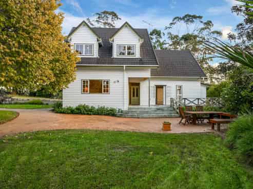69 Valley Road, Waimauku