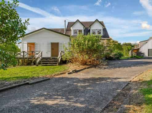 69 Valley Road, Waimauku