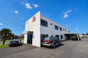 Huapai’s best office deal