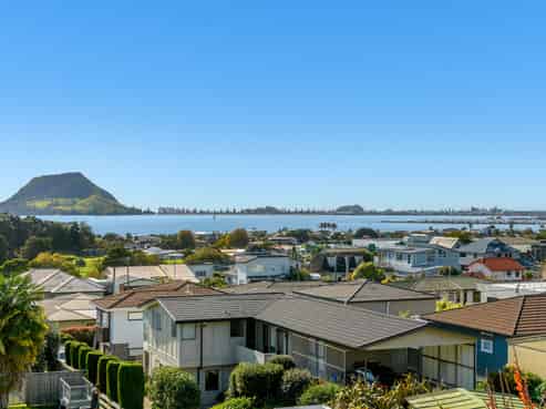 17A Seaview Road, Otumoetai
