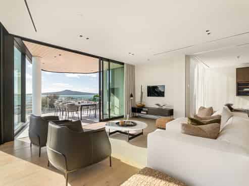 201/20 Devore Street, St Heliers