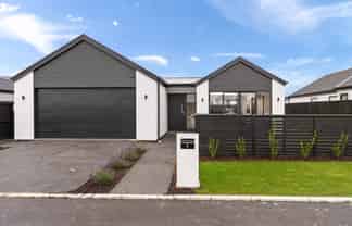 8 Rakau Lane, Casebrook