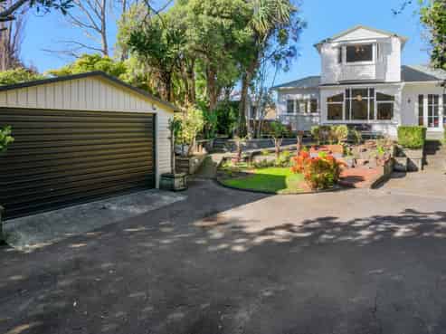 35 Norfolk Street, Belmont