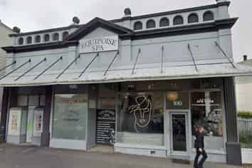 CHARACTER OFFICE / RETAIL ON JERVOIS
