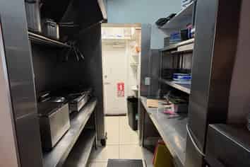 Prime location for your retail or office venture