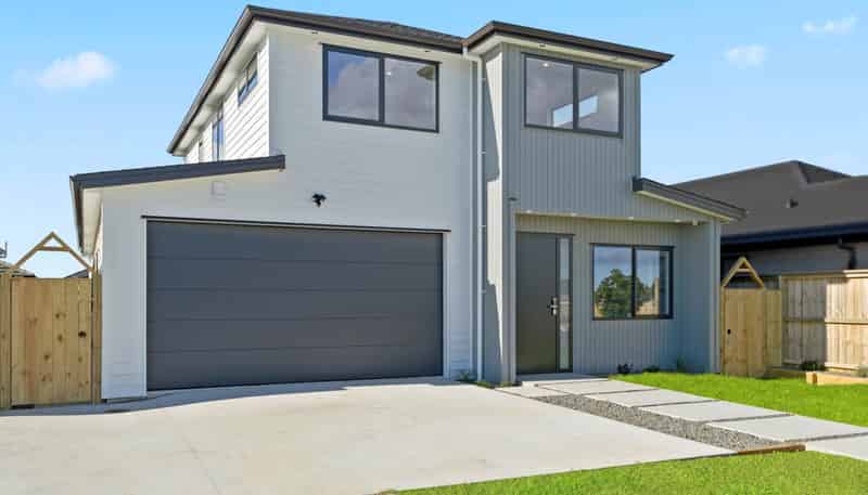 30 Korowhiti Road, Clarks Beach