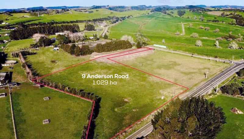 9 Anderson Road, Kaukapakapa