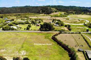 9 Anderson Road, Kaukapakapa