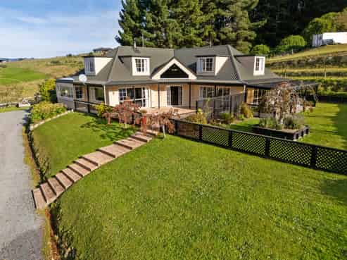 105A Hall Road, Sawyers Bay