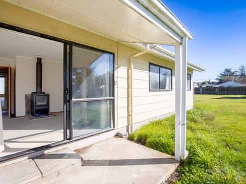 23 Charles Street, Takapau