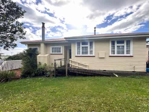 50 Joyce Crescent, Greymouth