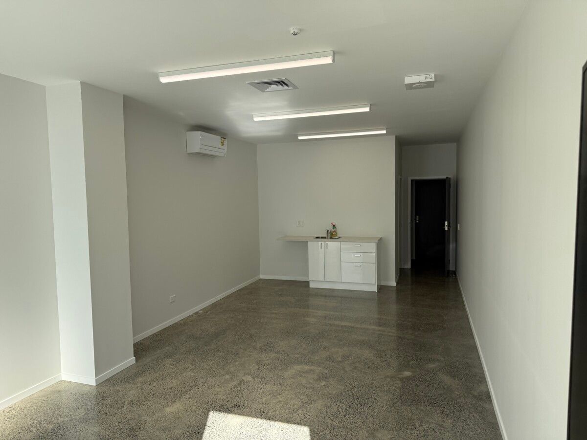 Modern industrial building - Call Now! - Ansicht 5