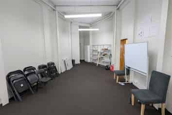 Healthcare and retail options great $$