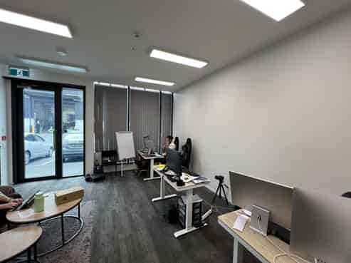 High-Stud Modern Warehouse (7.5m+)