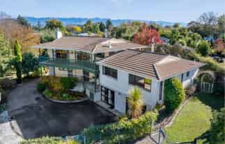 64 Manuka Street, Lansdowne