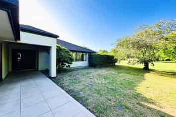 290 Queen Elizabeth II Drive, Mairehau