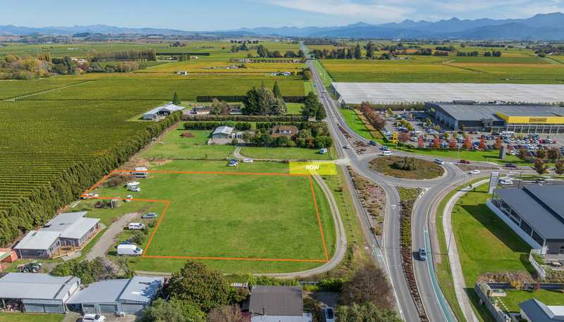211 Middle Renwick Road, Springlands
