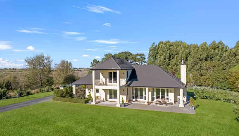 276B Number 2 Line, Okoia