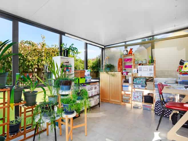 10/58a Molesworth, Taita