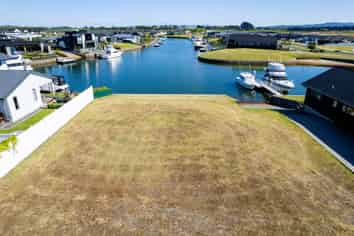 63 Stace Hopper Drive, One Tree Point