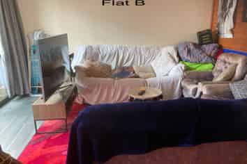 B/223 Leith Street, North Dunedin