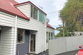 38 Bank Street, North Dunedin
