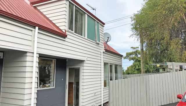 38 Bank Street, North Dunedin