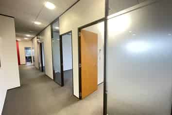 Premium Ormiston Office