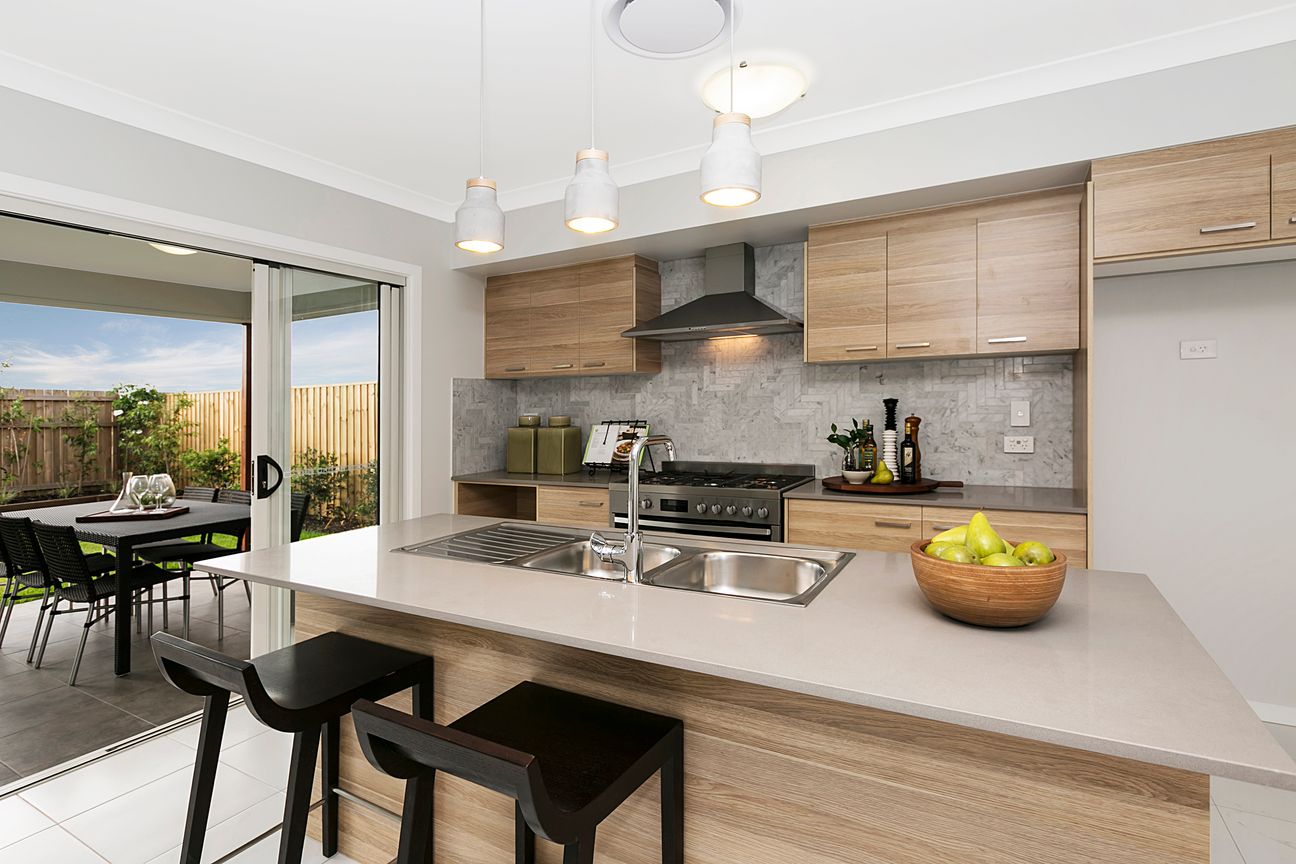 Discover the Perfect Home and Land Package in Clevedon! - Vista 3