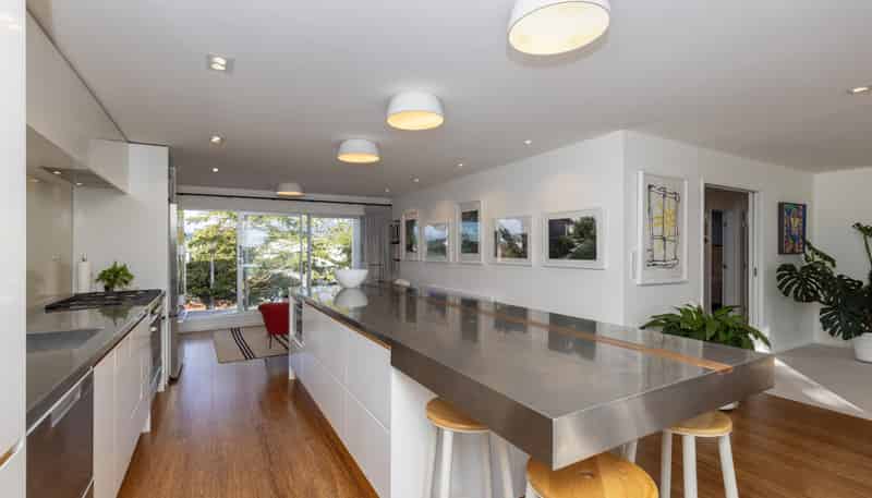 5 Wharemauku Road, Raumati Beach