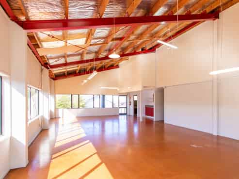 Bright, Affordable Birkenhead Office - 142 sqm 