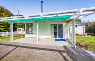 16 Bridger Place, Eltham
