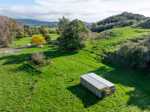 1982 Takaka Valley Highway, Takaka