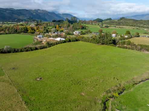 1982 Takaka Valley Highway, Takaka