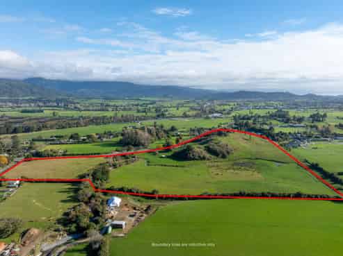 1982 Takaka Valley Highway, Takaka