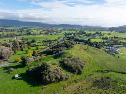 1982 Takaka Valley Highway, Takaka