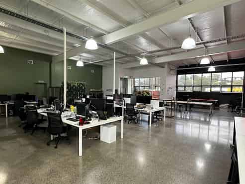 Fitted Kingsland Office