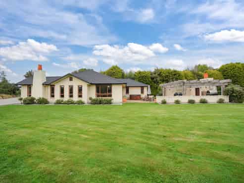 14 Oreti Road, Otatara